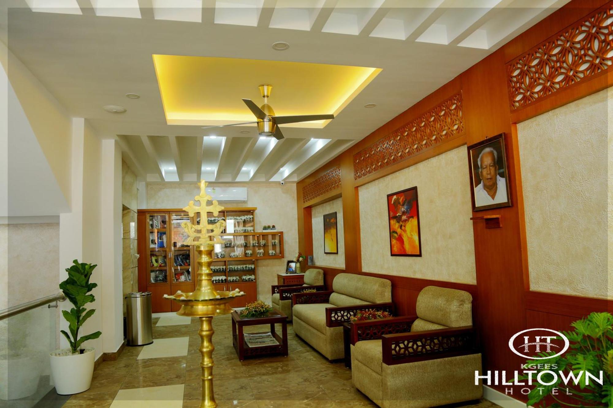 Kgees - Hill Town Hotel Kattappana المظهر الخارجي الصورة