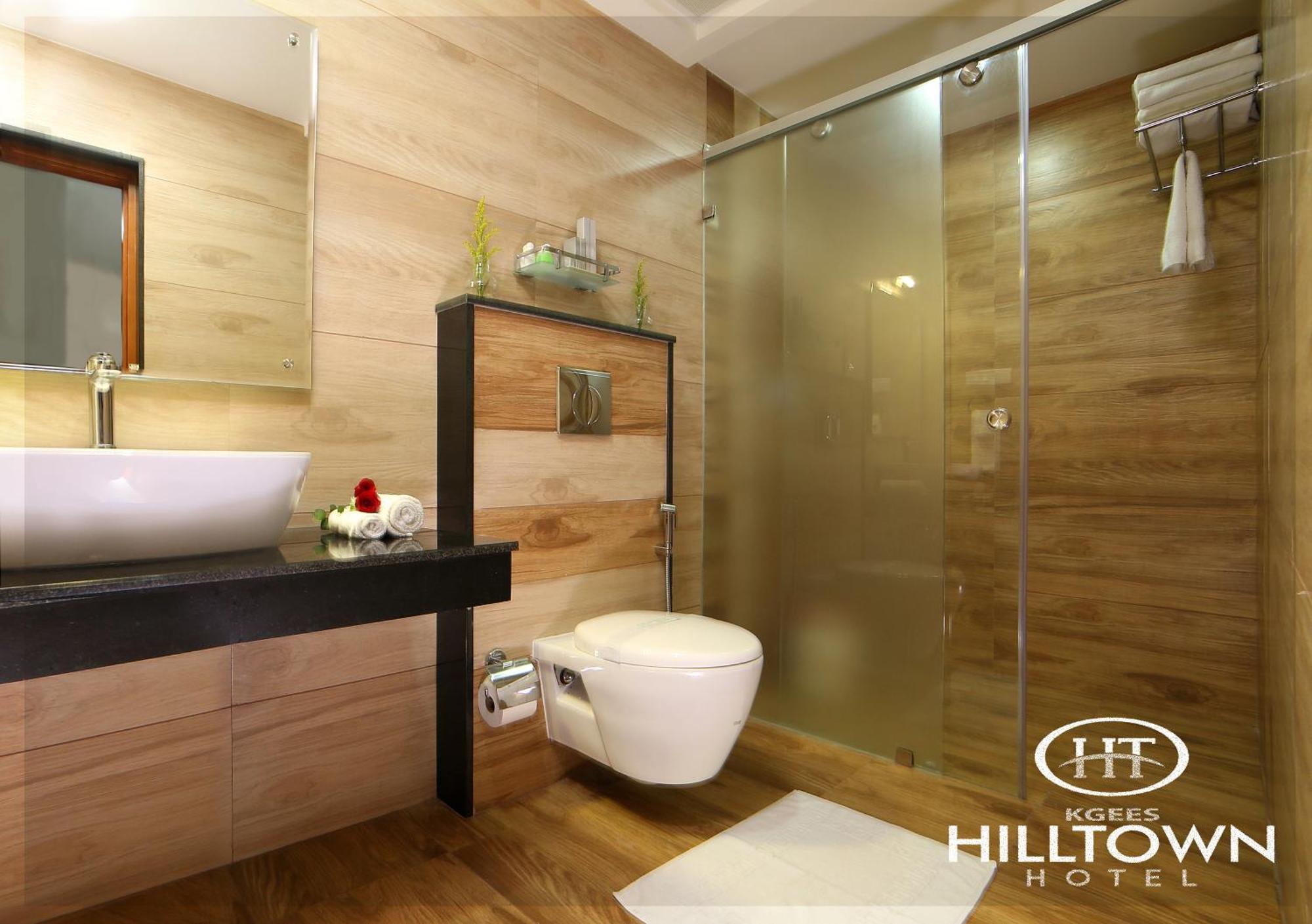 Kgees - Hill Town Hotel Kattappana المظهر الخارجي الصورة